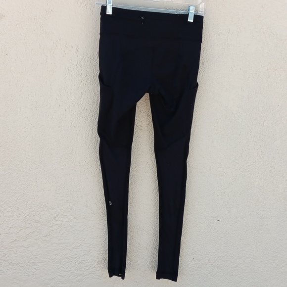 Lululemon exercise pants - Picture 2 of 3